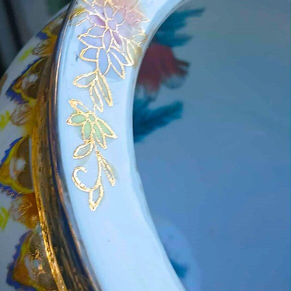 European-style Asian Influenced Intricate Moriage Koi Fish Bowl Planter - Picture 5 of 16